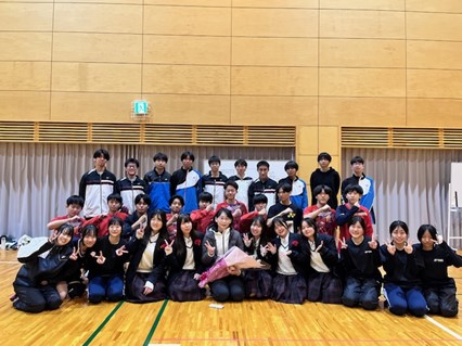 R7バドミントン部 R7バドミントン部