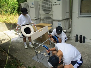 マンホールトイレ