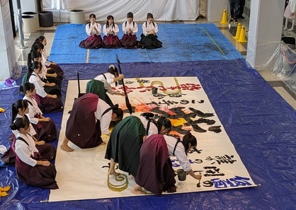 パフォーマンスの様子