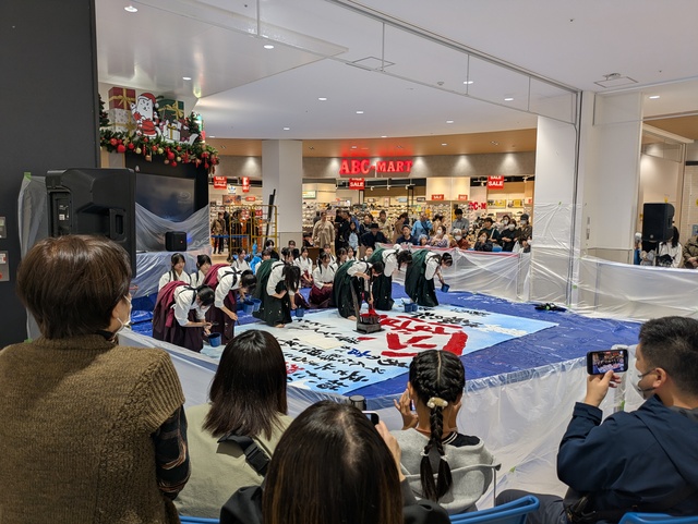 チームB パフォーマンスの様子