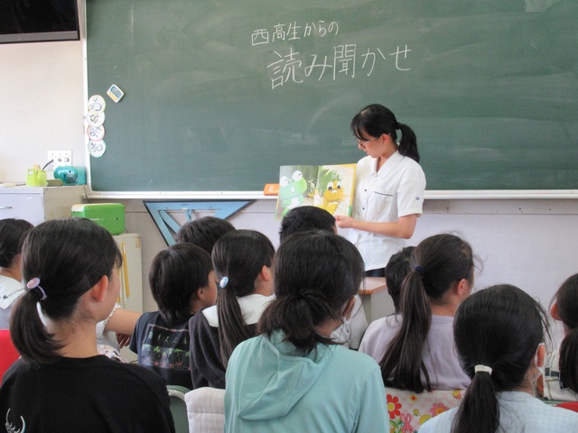 読み聞かせ_R70710③