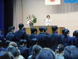 R8入学式3646