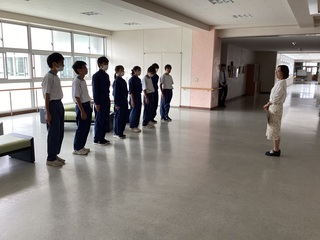 三島南高校での清掃活動