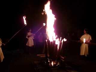 キャンプファイヤー