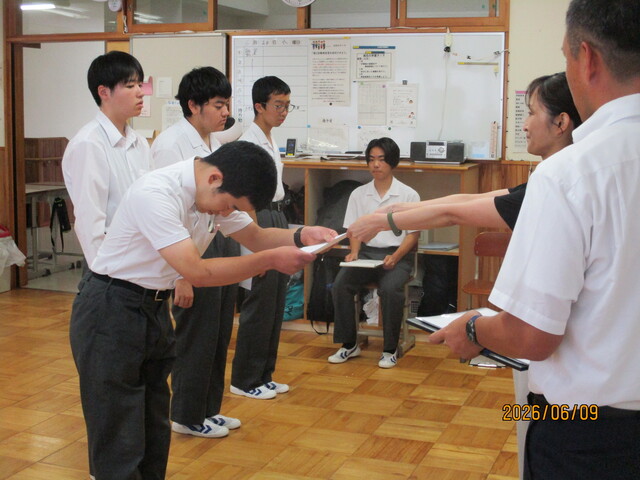 ２年励まし合う会②