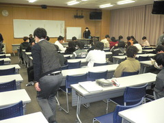 立会演説会