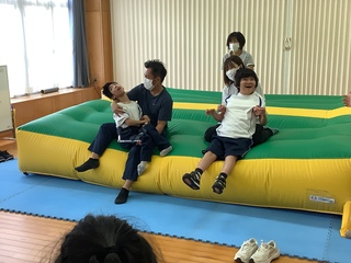 高　トランポリン１