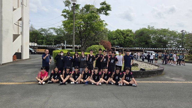 男子バレーボール部.jpeg
