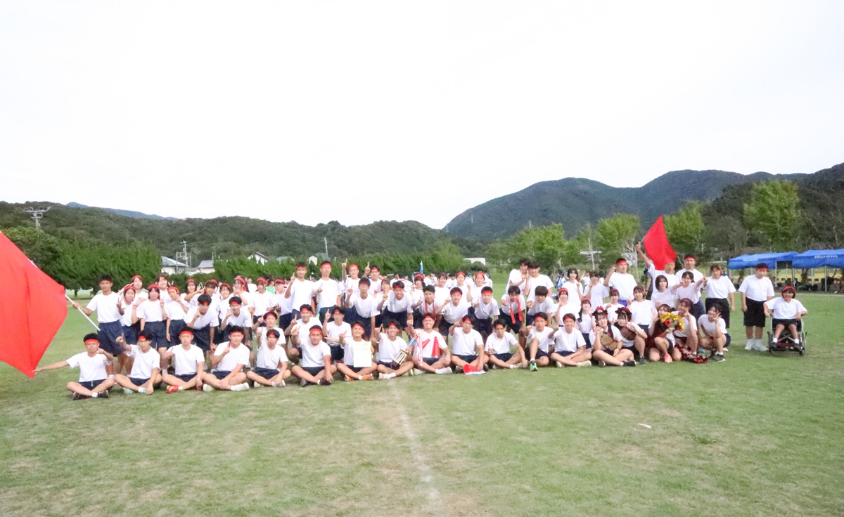 キービジュアル2