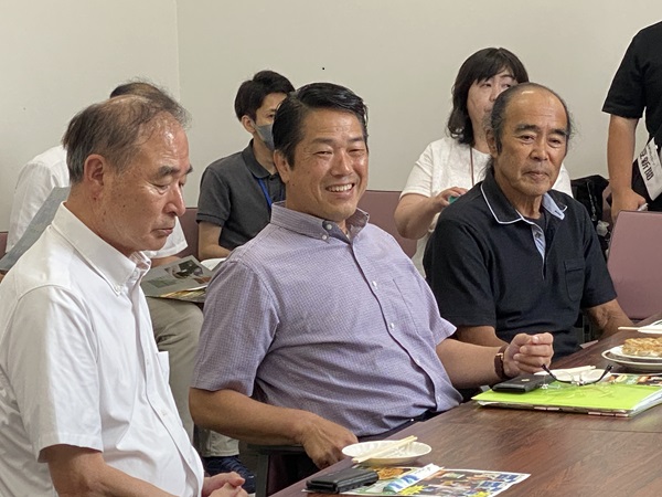 表敬訪問