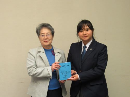 キワニスノートの寄贈