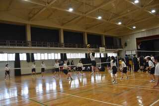 251030バレー女_3672