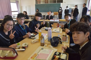 lunch_4072
