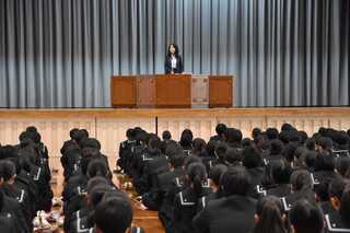 251219_shuugyousiki_4179