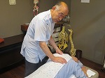 藤井先生より直接指導を受けているようす