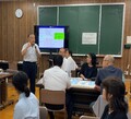 講師の先生が本校教職員に講話をしている様子