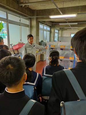 R6中学生見学電気