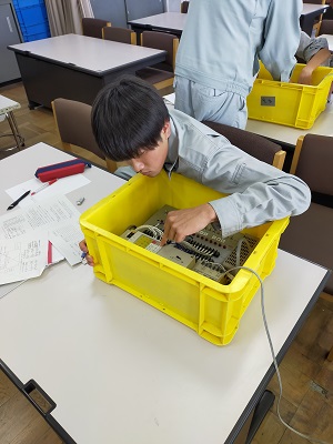 R6３年実習電気２