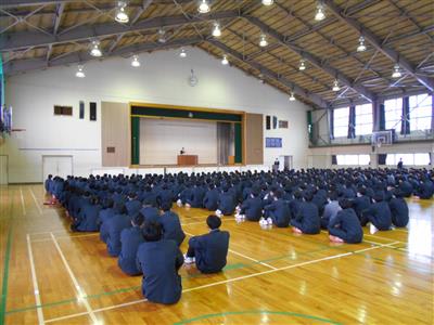 R6　３学期　始業式２