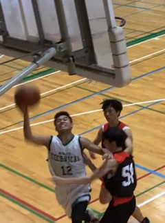 IMG_24330905 09054