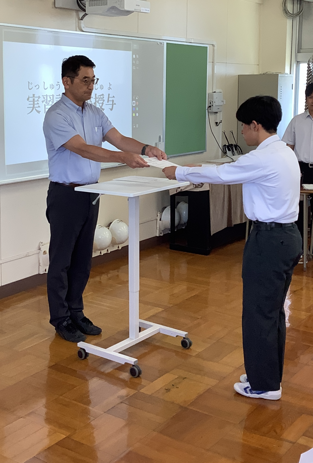 決意表明02