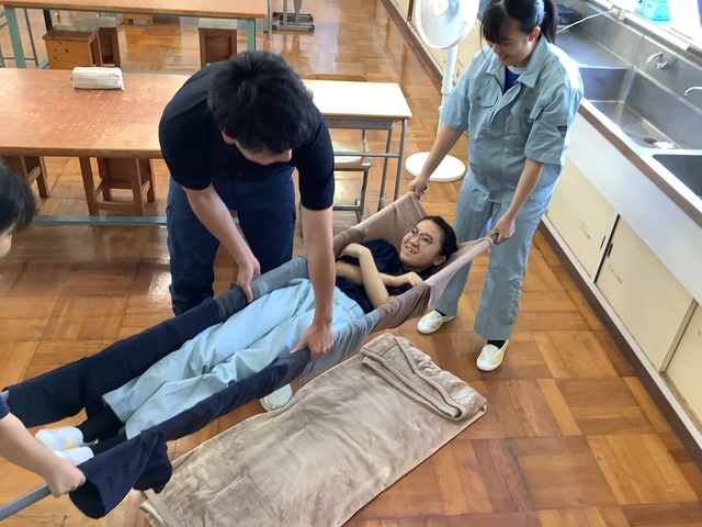 簡易担架④