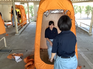 テント４