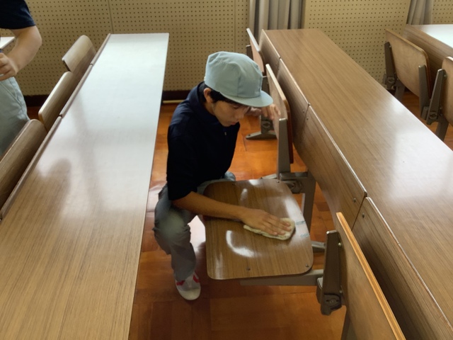 校内２