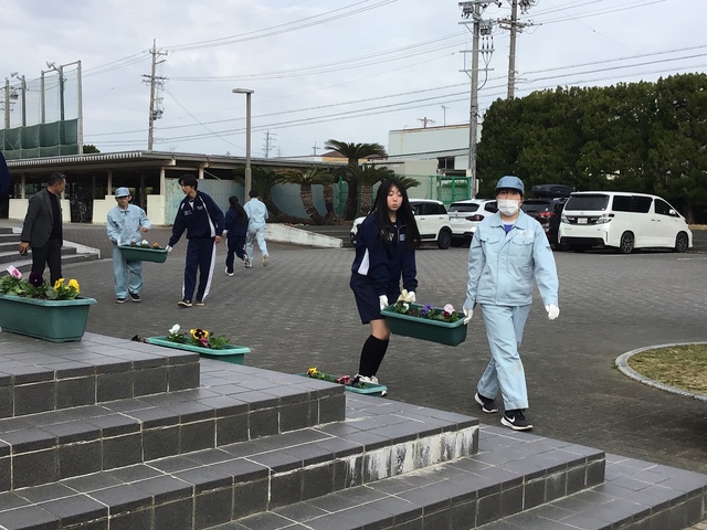 プランター運び