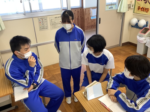 卒業パーティー準備①