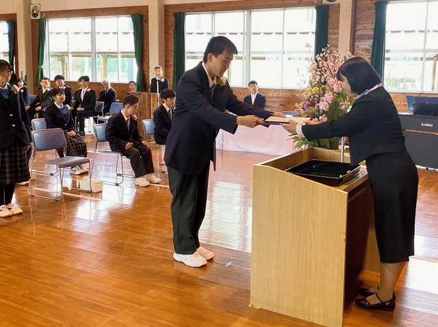 卒業証書授与 卒業証書授与