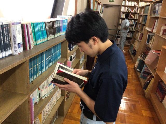 図書室を利用しよう①