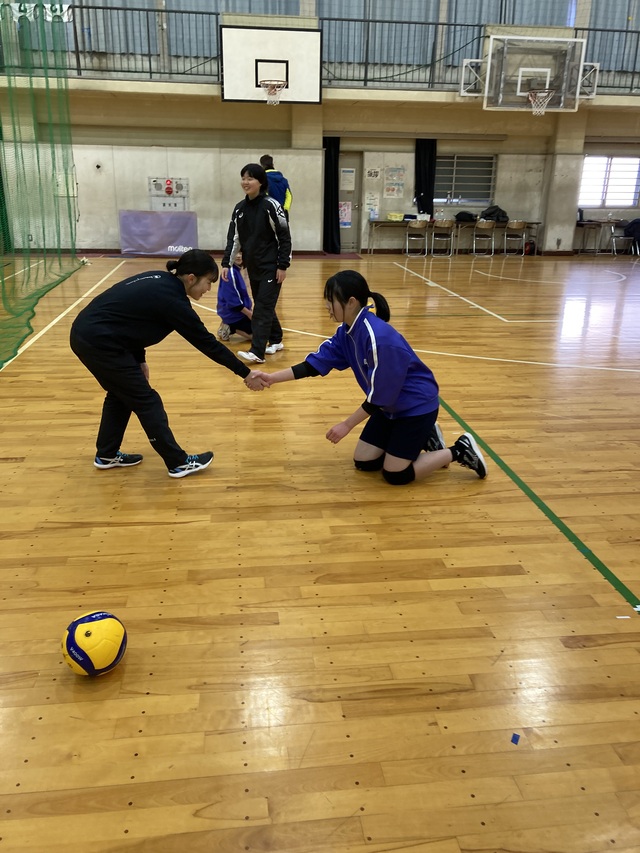 女バレ③