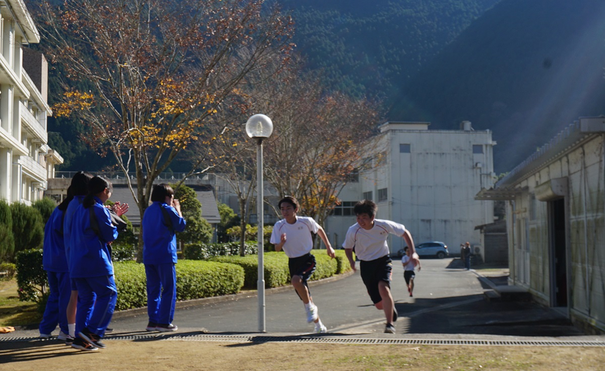 校訓・校歌・校章