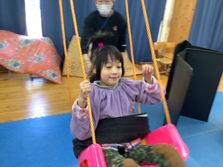 ぶらんこ２