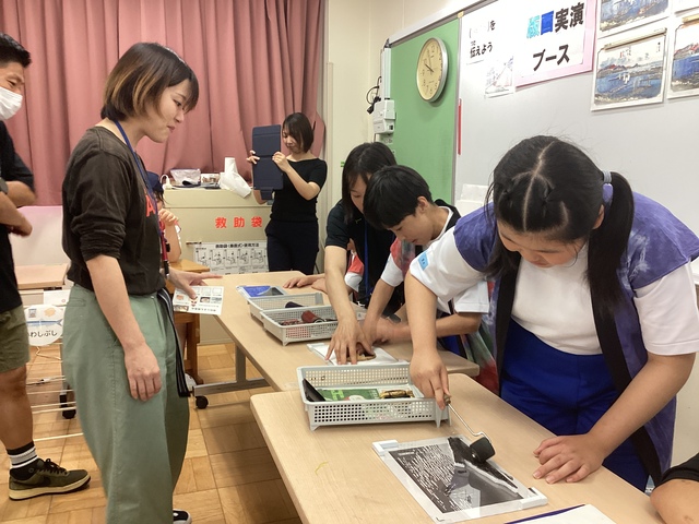 版画実演