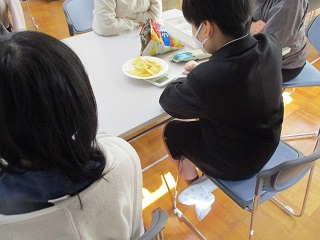 カルビースナックスクール