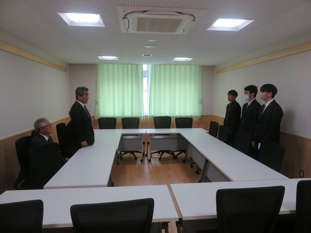 同窓会奨励賞贈呈式③