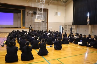 学年集会
