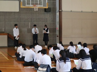 中学生の学校説明会 中学生の学校説明会