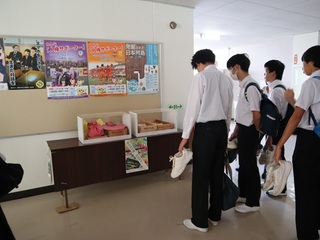 中学生の学校説明会